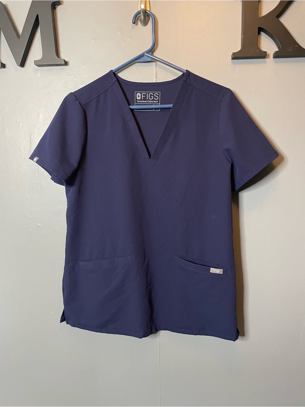 Figs Women's Navy V-Neck Scrub Top